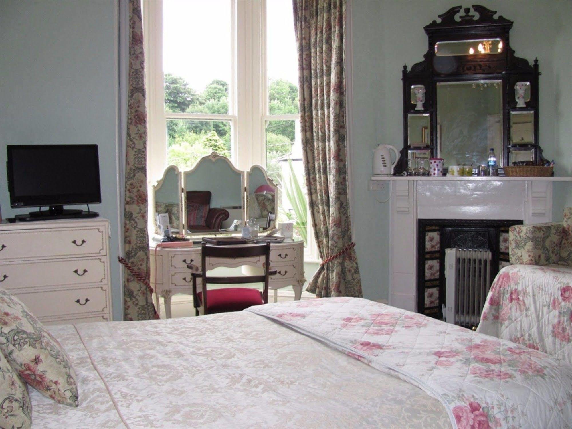 Penrose Bed & Breakfast Lostwithiel Dış mekan fotoğraf